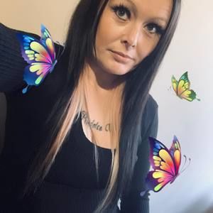 Meet your Posher, Becky